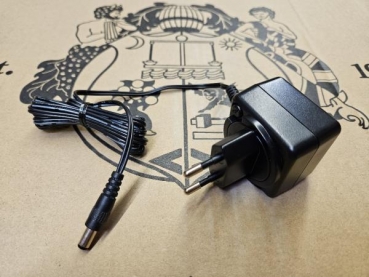 Orange Netzteil 12V für Crush Mini und FX Pedale
